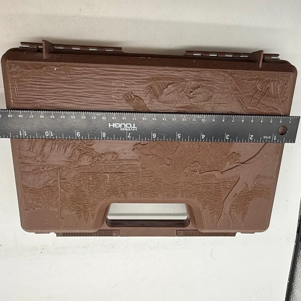 Brown Plastic Hard Case Embossed Grizzly Bear Scene Foam Lined Storage Box